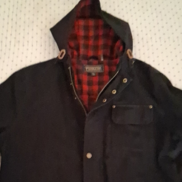 Pendleton Red and Black Plaid Shirt Jacket - Picture 3 of 8